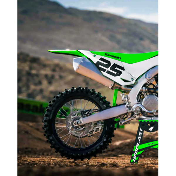 (image for) UFO Complete Body Kit - White/green