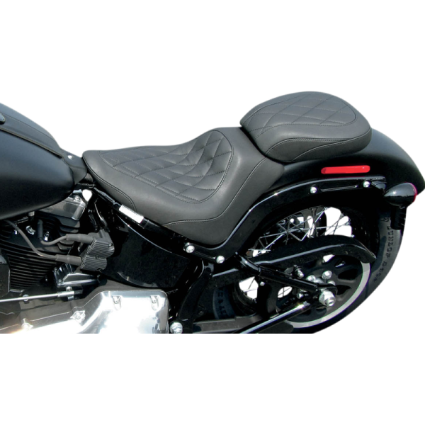 (image for) Mustang Wide Tripper Rear Seat - Diamond Stitch