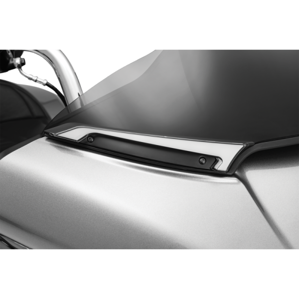 (image for) Kuryakyn Tracer Windshield Trim LED Black