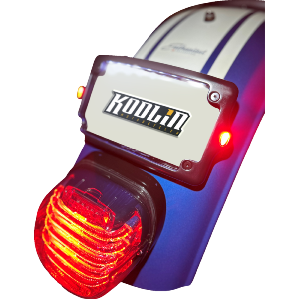 (image for) Kodlin Curved 3-Bolt Mounted Elypse 3-1 LED License Plate Kit - Black