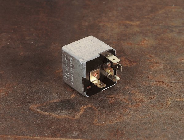 Drag Specialties Custom Headlight Relay