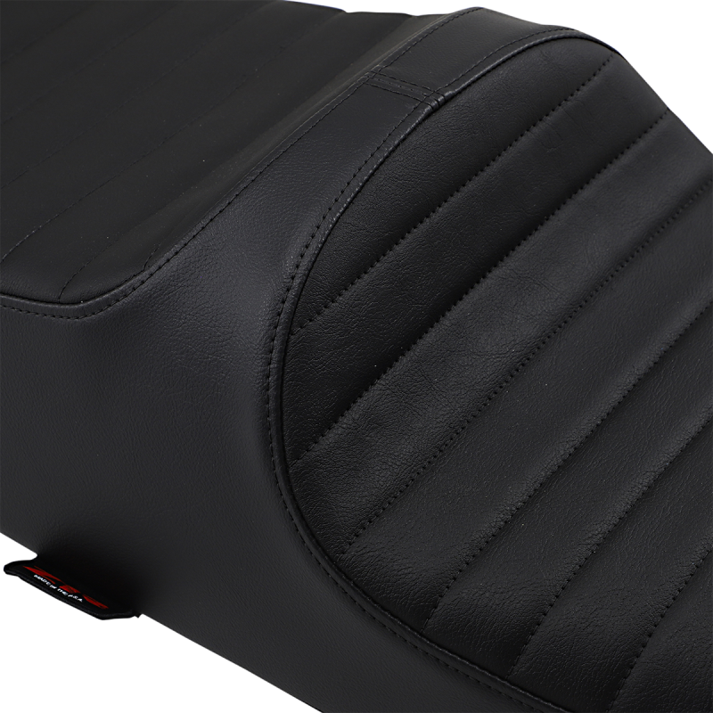 Predator III Seat - Classic stitch, black
