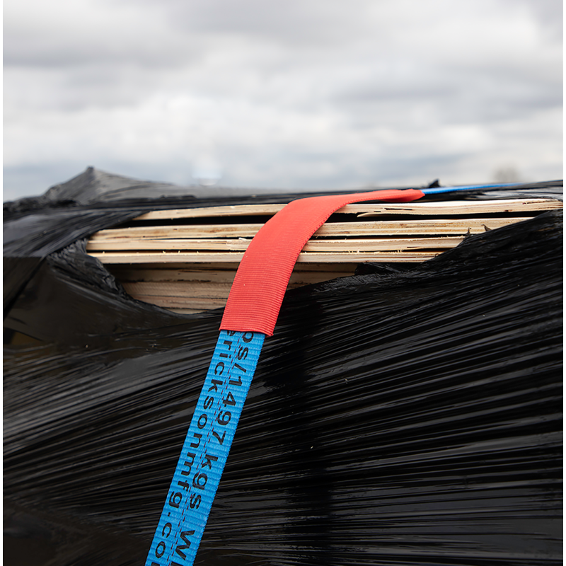 Ratchet Strap w/ Sliding Wear Material