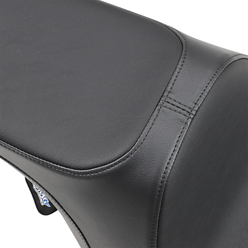 Drag Specialties Predator III Seat, Smooth