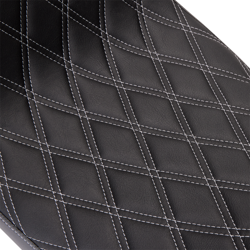 Performance Predator 2-Up Seat - Double Diamond, Silver Thread