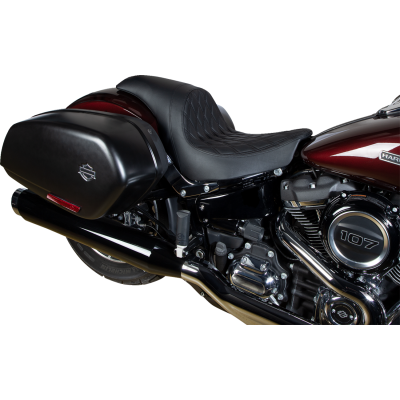 Predator Seat - Double Diamond, Black Thread