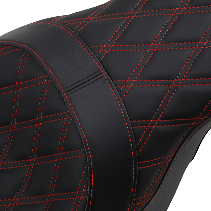 Predator 2-Up Forward Seat Double Diamond Red