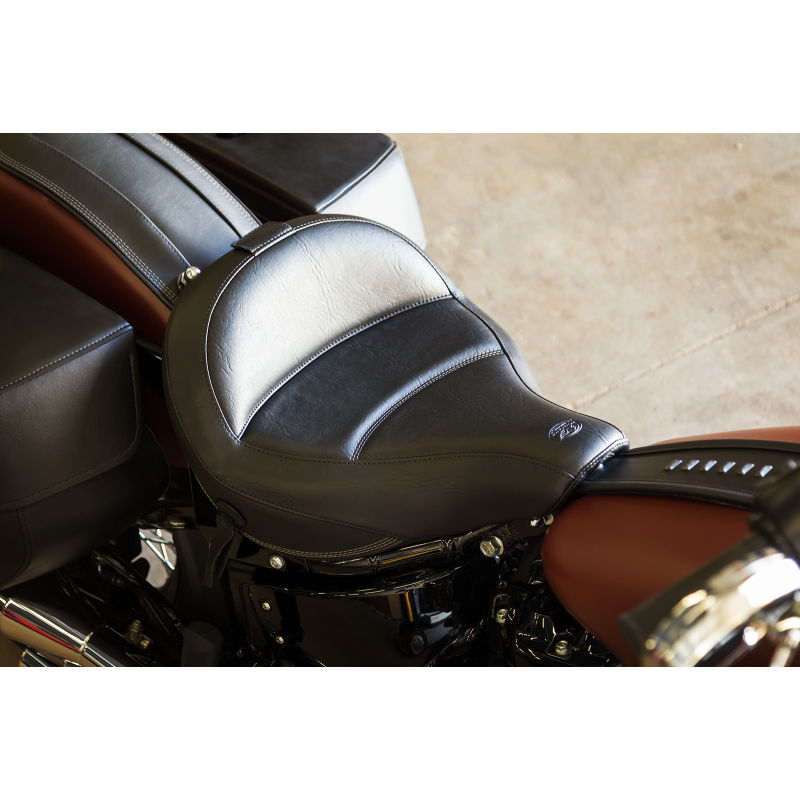 Max Profile Solo Touring Seat - Solo seat w/ driver backrest; original style