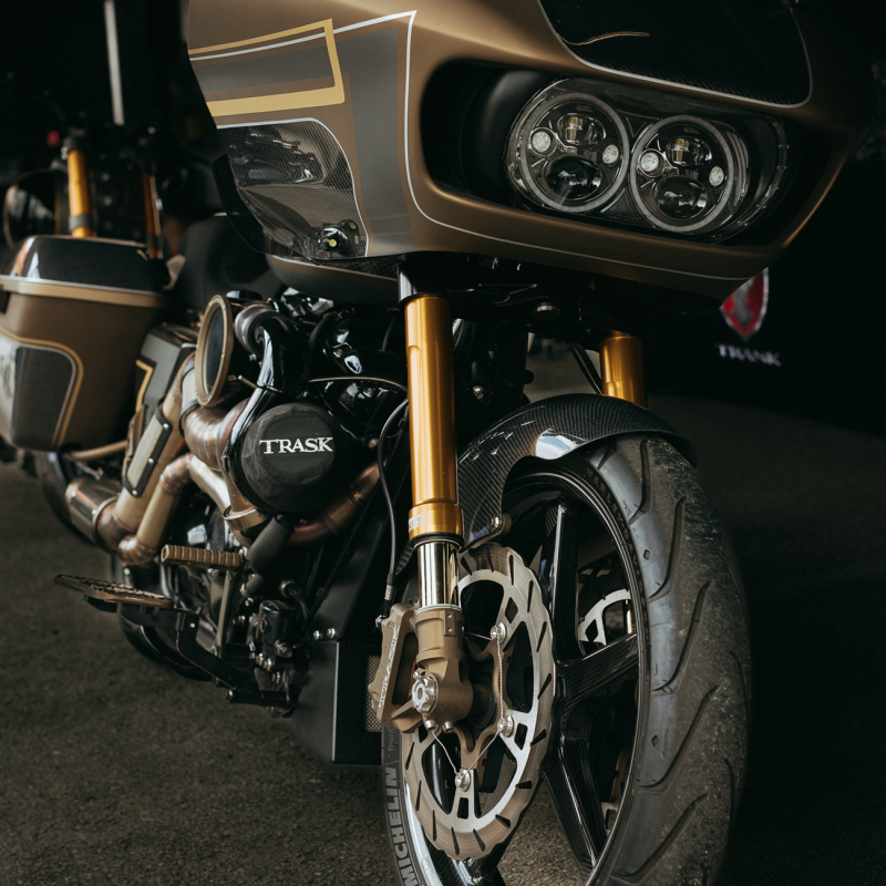 Custom Dynamics TruBEAM LED Headlamp with Auxiliary Turn Signals