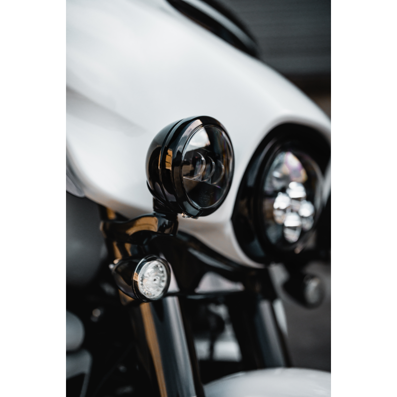 Black 4.5" LED Halo Passing Lamps