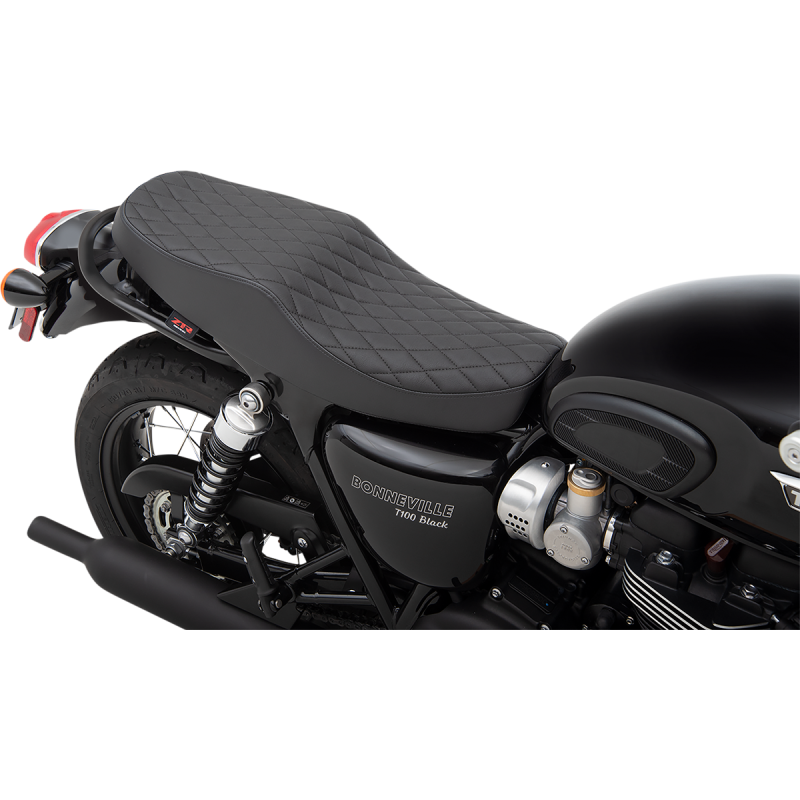 Retro-Style Seat - Diamond stitch, black