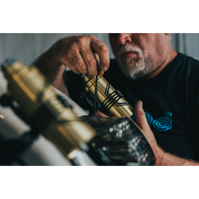 Legend Suspensions Revo Arc Billet Remote Reservoir External Mounts