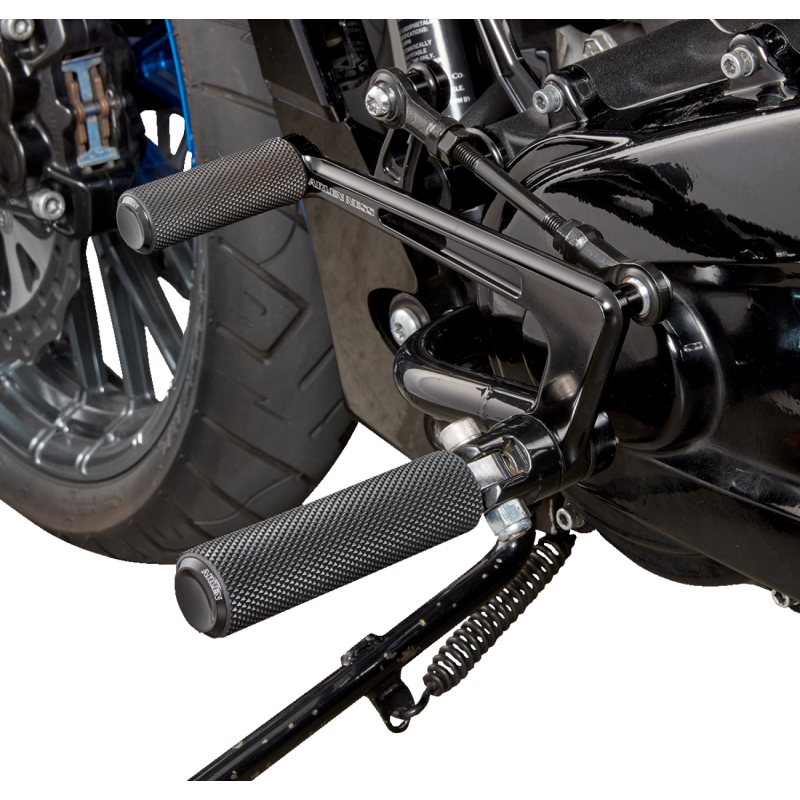 Arlen Ness Mid-Controls for Bagger Models