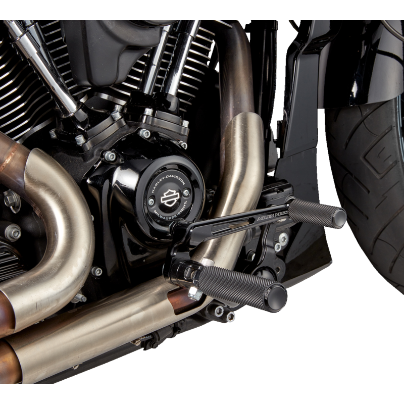 Arlen Ness Mid-Controls for Bagger Models