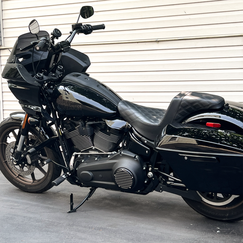 Billet Derby Cover - Finned, Black Anodized/Silver