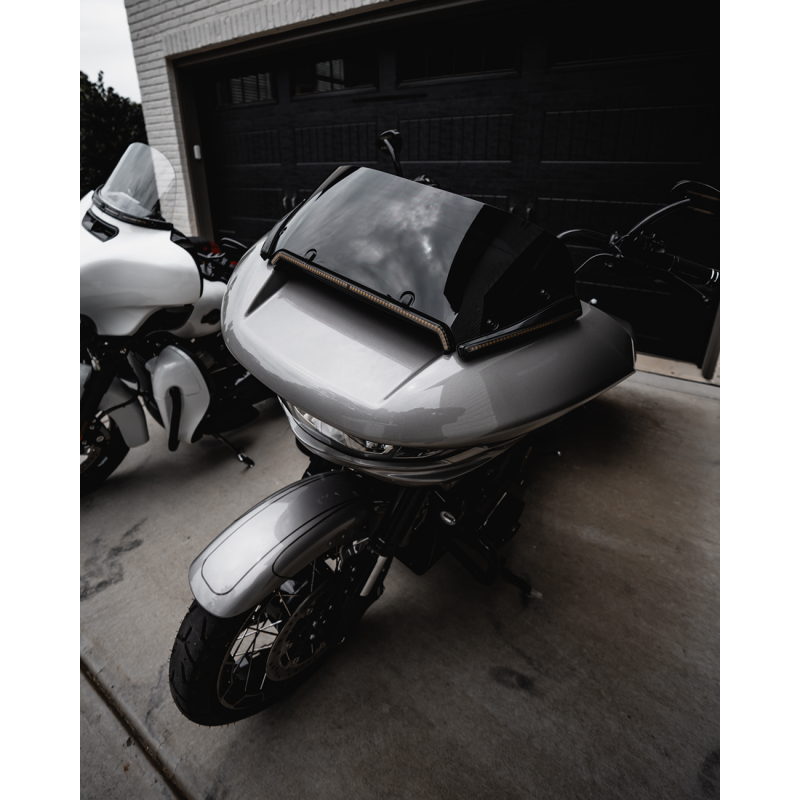 Custom Dynamics Center Fairing Vent Trim with Turn Signals