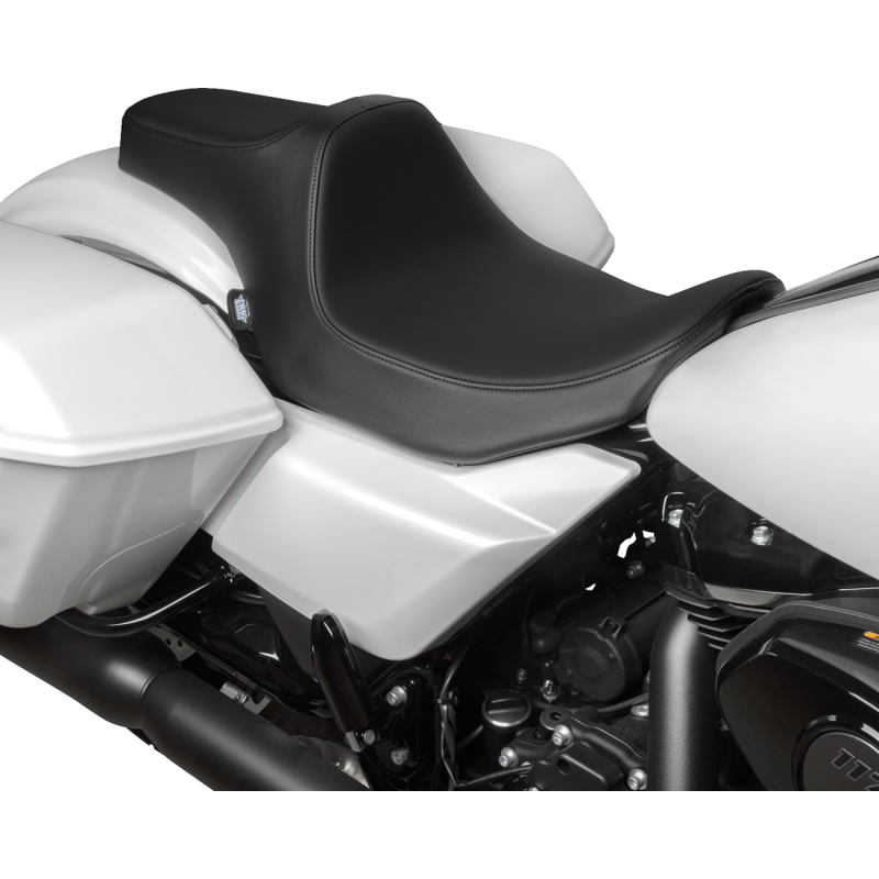 Drag Specialties Predator III Seat, Smooth Solar-Reflective Leather