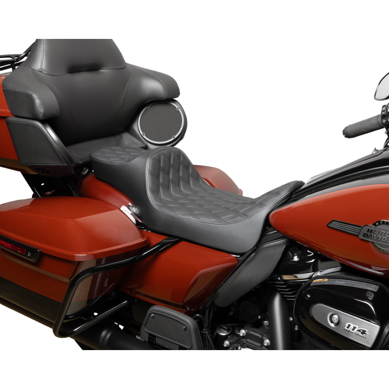 Drag Specialties Extended Reach Predator III 2-Up Seat, Double Diamond Black Thread