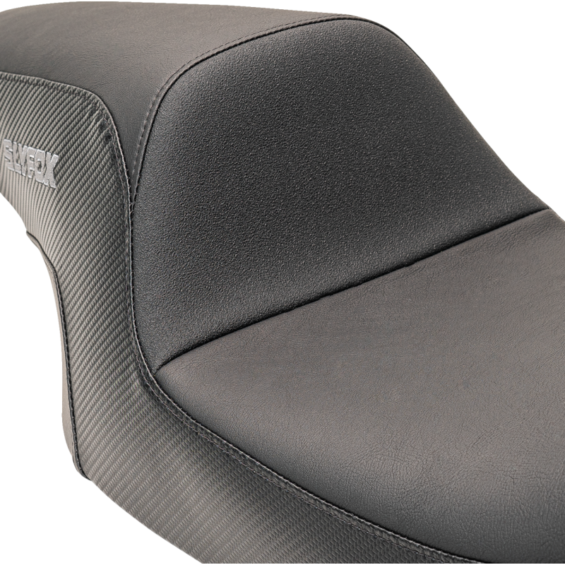 Slyfox Predator Seat - Gray Logo