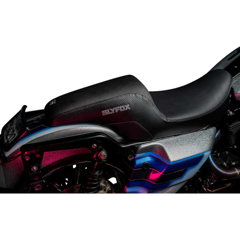 Slyfox Predator Seat - Gray Logo