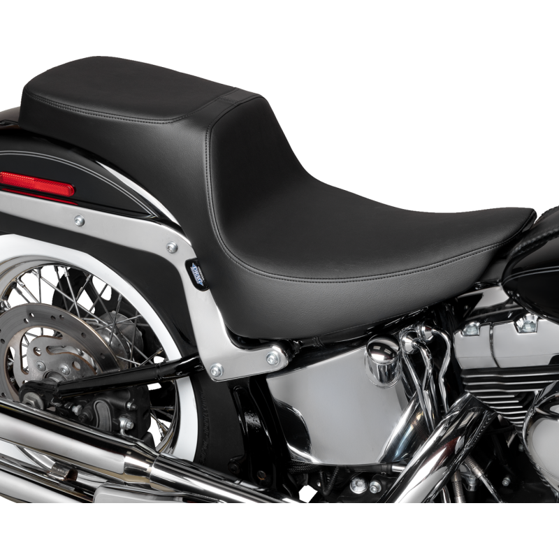Performance Predator 2-Up Seat - Smooth Vinyl