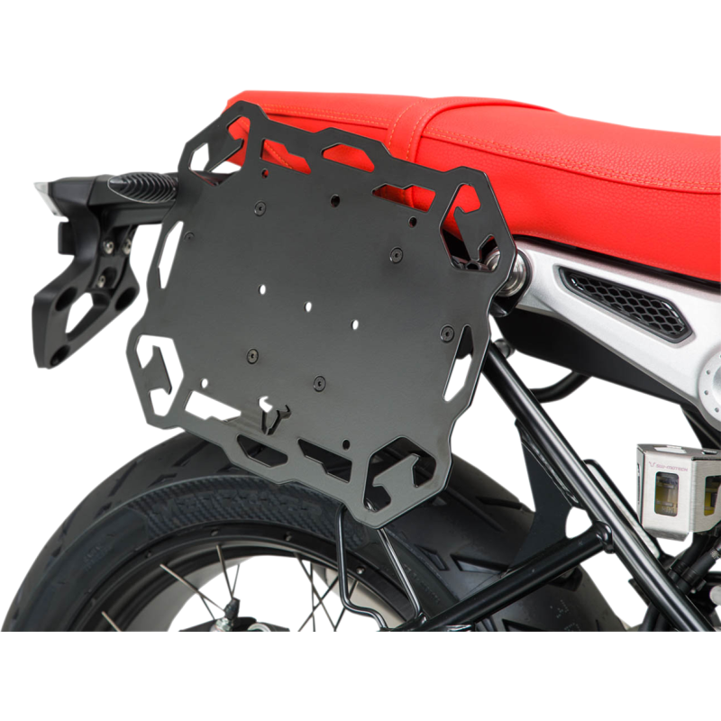 Universal Bracket for SLC Side Carrier - Left