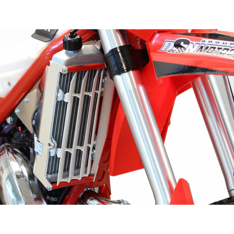AXP Racing Radiator Brace - Red spacers