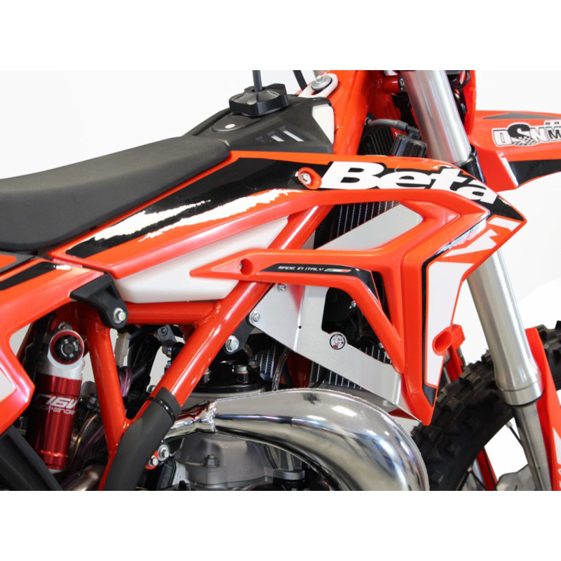 AXP Racing Radiator Brace - Red spacers