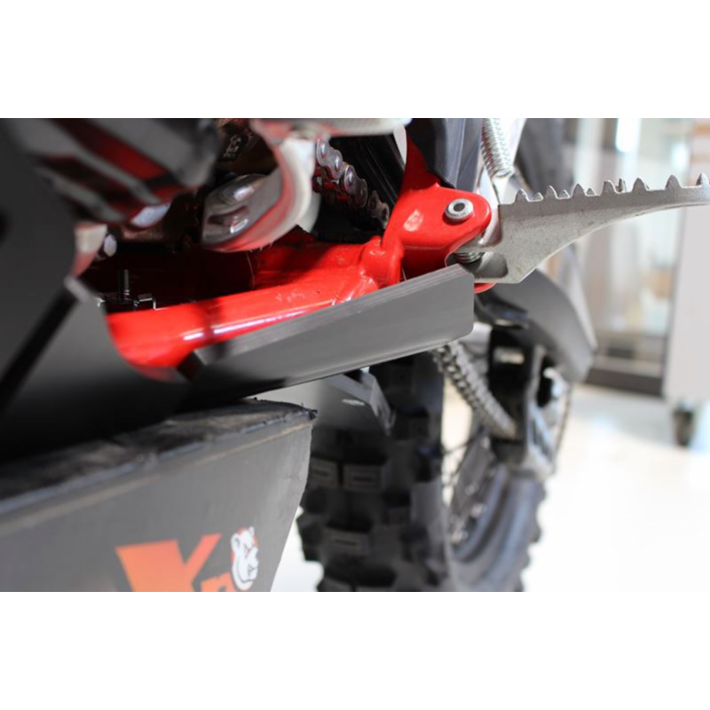AXP Racing Xtrem Skid Plate, Black