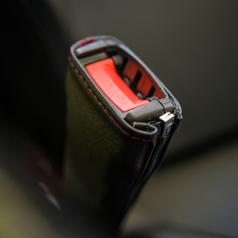 Kaliber Seat Belt Cover, Red